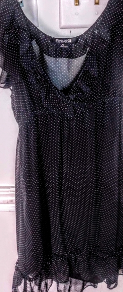 Dress - Picture 1 of 2